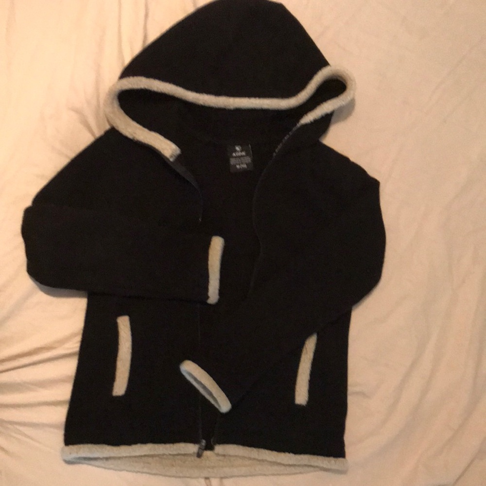 Kuhl girl size 10